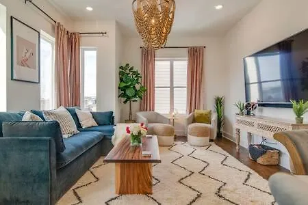 Luxury Twin Homes Near Downtown Nashville